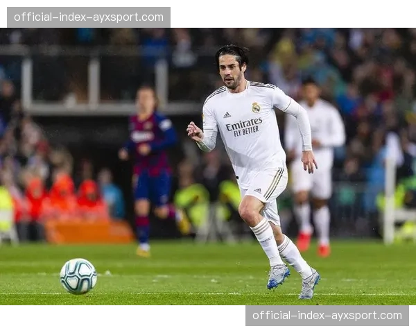 维蒂尼亚右脚跟炎症待评估，中场转换能力受质疑